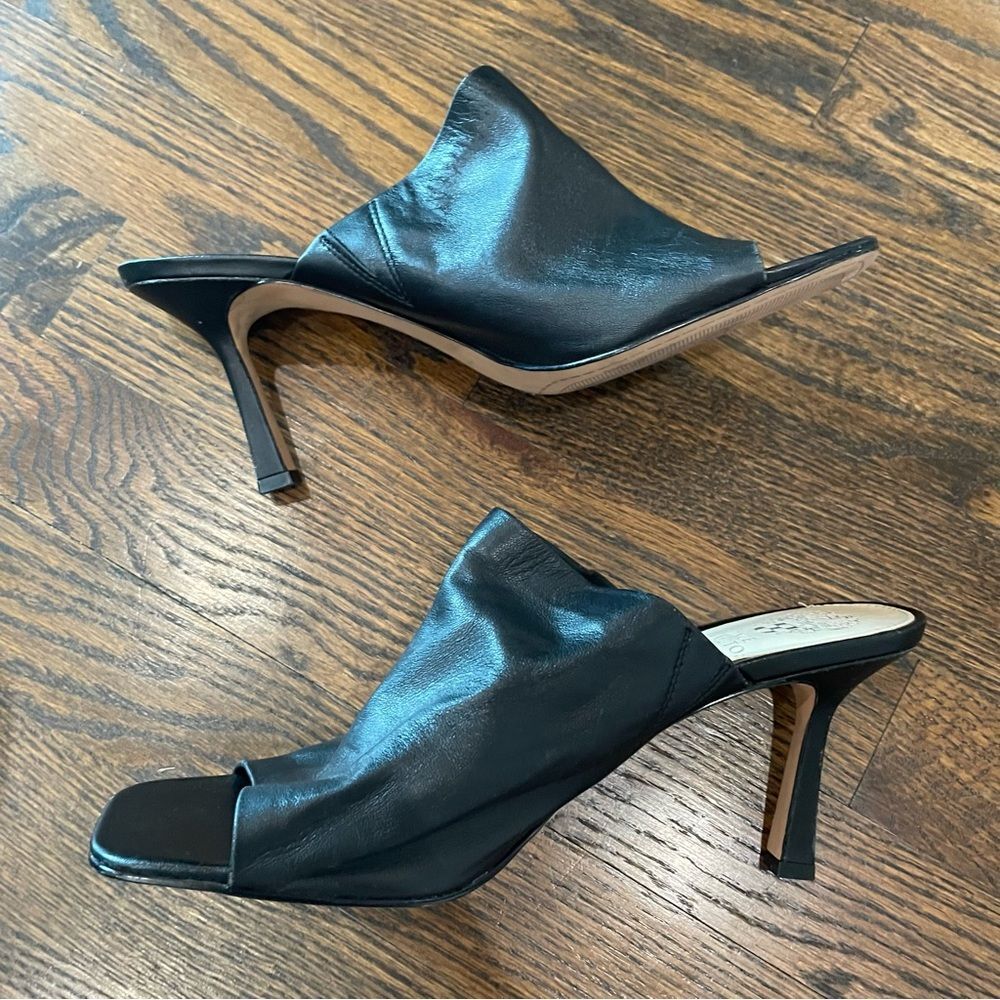 VINCE CAMUTO Arlinala Black Leather Mule Heeled Sandals - Picture 4 of 11